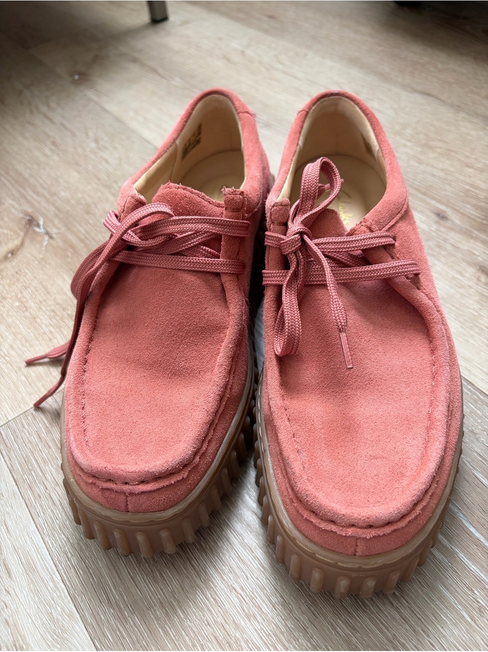 Clarks Torhill Bee Dusty Rose Suede Platform Moccasin Loafers
